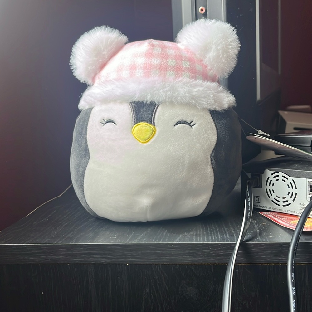 New with tags penguin squishmallow with beanie